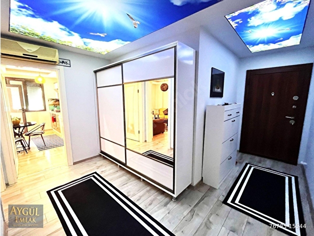 👉TEK YETKİLİ AYGÜLDEN AKÇAYDA ARA KAT ÖN CEPHE FUL EŞYALI AYRI MUTFAK EBEVEYNLİ 2+1 SATILIK DAİRE - Görsel 9