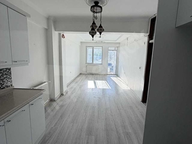 100.YIL MAH. ANAYOL ÜZERİ SATILIK 3+1 DAİRE SUAT GAYRİMENKUL DEN - Görsel 3