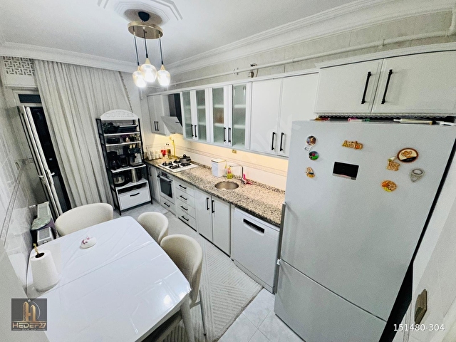 HEDEF 27 EMLAKTAN TRAMVAY YOLU ÜZERİ GENİŞ FIRSAT DAİRE