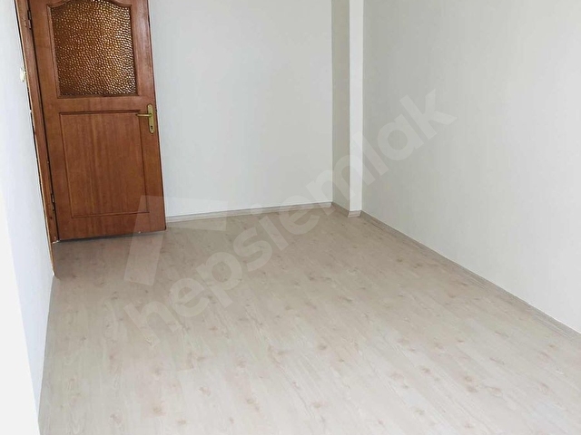 EMLAK TR İSTANBULDAN İSTİKLAL MAH.ŞEHZADE CADDESİNDE 2+1 2.KAT - Görsel 27