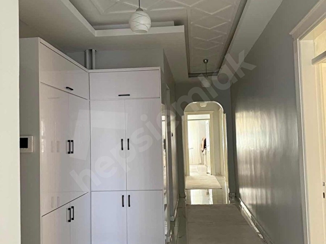 Nizipte Bizim Emlaktan Satılık 4+1 Daire - Görsel 3