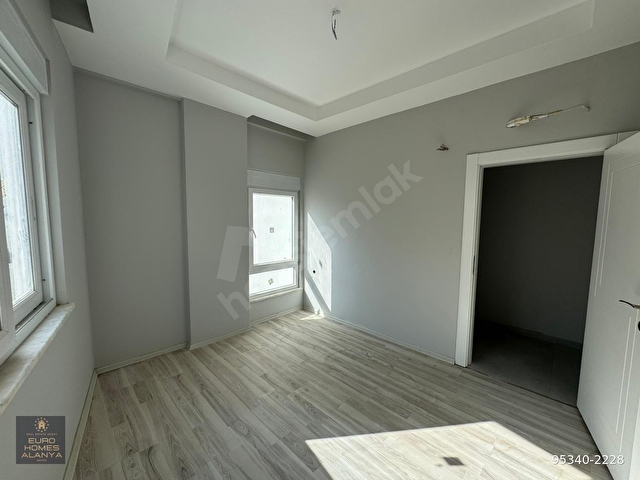 ALANYA ÇIPLAKLIDA SATILIK SIFIR 2 +1 AMERİKAN MUTFAK 75M2 DAİRE - Görsel 24