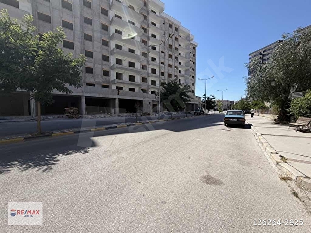 MENEMEN UĞUR MUMCU  MAH  SİTE İÇERİSİNDE  SATILIK  3+1 ARA KAT DAİRE - Görsel 6