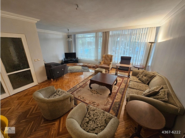 ŞİLİ MEYDANI GÜLDEN SOKAK MOBİLYALI SATILIK DAİRE OTOPARKLI 3+1 KOMBİLİ