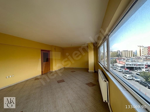 ATAŞEHİR BOSTANCI SANAYİ D-100 ve METRO YAKINI YATIRIMLIK SATILIK BÜRO&OFİS - Görsel 26