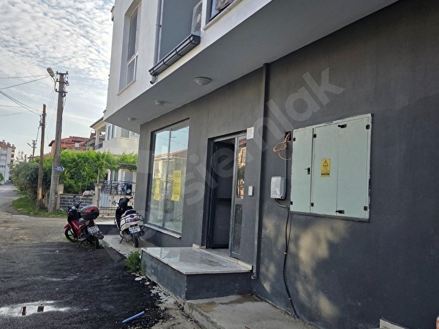 ORTACA BAĞÇELİEVLERDE SATILIK DÜKKAN - Görsel 5
