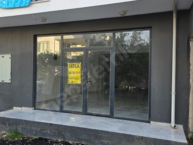 ORTACA BAĞÇELİEVLERDE SATILIK DÜKKAN - Görsel 2