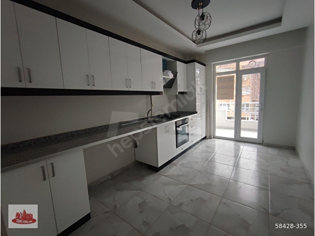 ZEKİDEN SATILIK KAVAKLIK MERKEZDE SANKO AVM YANI 2+1 DAİRE