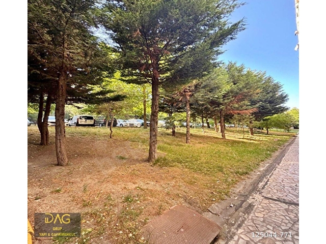 BEYLİKDÜZÜ METROBÜSE 3DK 3+1 150M2 ÇİFT BALKON SATILIK DAİRE !! - Görsel 10