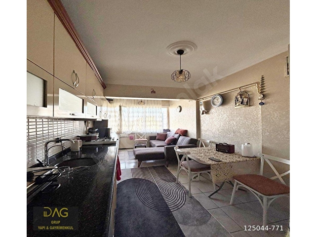 BEYLİKDÜZÜ METROBÜSE 3DK 3+1 150M2 ÇİFT BALKON SATILIK DAİRE !! - Görsel 14