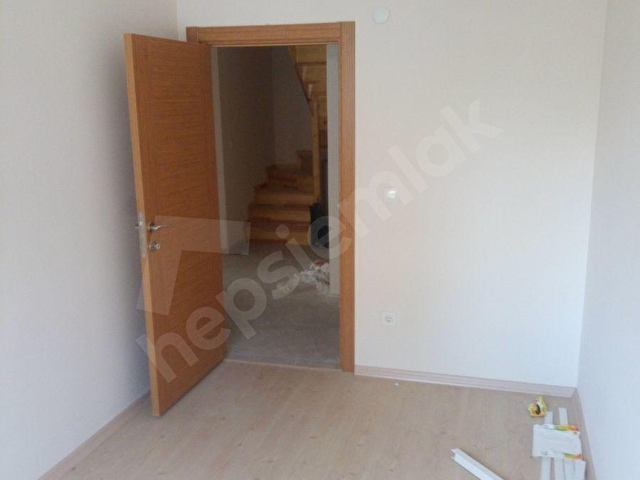 ADNAN AVCI GAYRİMENKULDEN 5+2 FULL YAPILI TERASLI LÜX DAİRE - Görsel 18