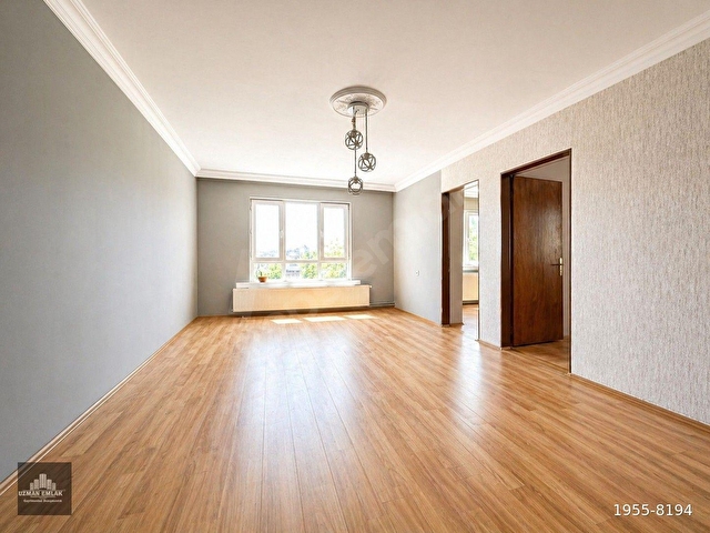 UZMAN EMLAK OFİSİNDEN ÖZGÜRLÜK CADDE ÜZERİ MANZARALI 3+1 DAİRE - Görsel 2