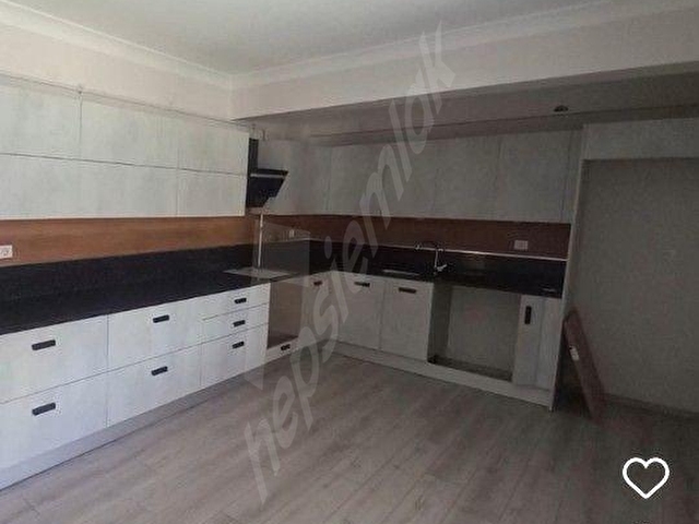BEDİR EMLKATAN. ERGENOKON MAHALLESİNDE KARACA. EVLERİNDE SATILIK DAİRE - Görsel 5