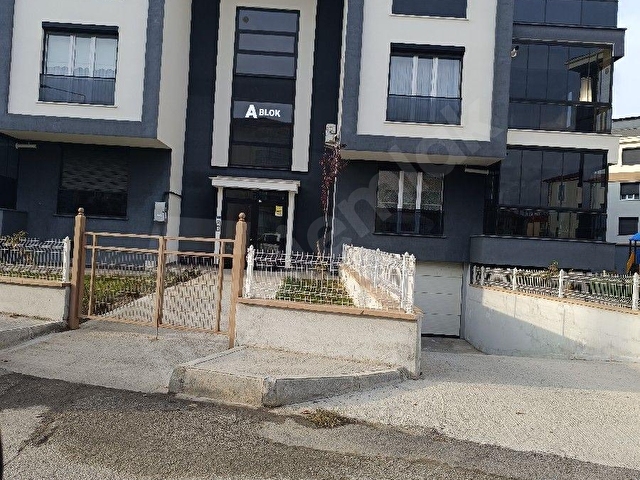 BEDİR EMLKATAN. ERGENOKON MAHALLESİNDE KARACA. EVLERİNDE SATILIK DAİRE - Görsel 6