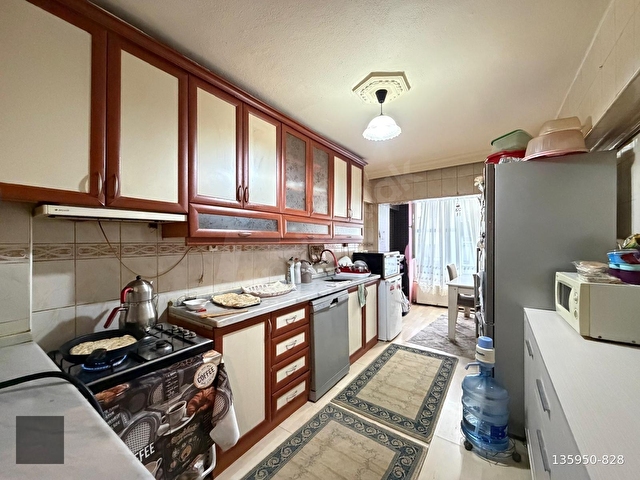 ▄ZARA▄ŞAHİNTEPE MH. NATOYOLU CD. YAKINI 3+1 130m² ARA KAT DAİRE - Görsel 7
