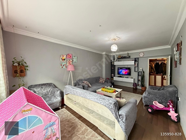 ▄ZARA▄ŞAHİNTEPE MH. NATOYOLU CD. YAKINI 3+1 130m² ARA KAT DAİRE - Görsel 2