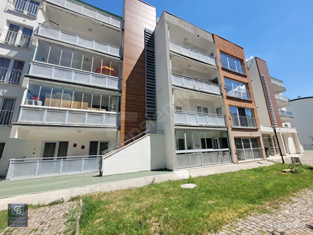 Yapracık Odtü Sitesi Kapalı Balkon-Güvenlik-Bahçe Katı 2+1 - Görsel 3