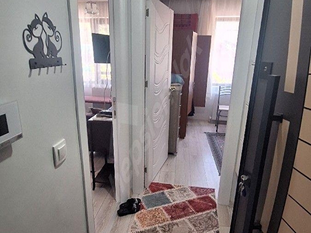 limanda yeni 6 yıllık bir artı bir daire kombili petekli eşyalı yüksek giriş pazarlık olur - Görsel 17