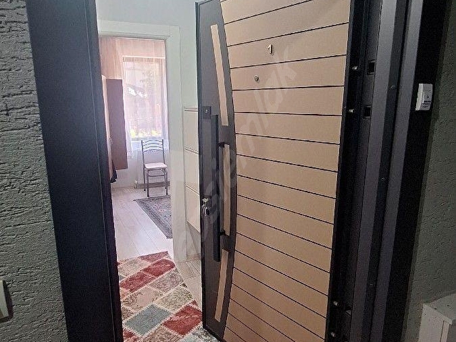 limanda yeni 6 yıllık bir artı bir daire kombili petekli eşyalı yüksek giriş pazarlık olur - Görsel 18