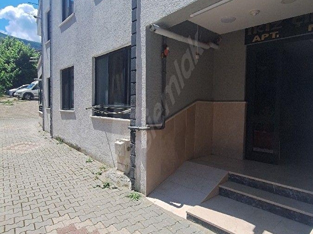 limanda yeni 6 yıllık bir artı bir daire kombili petekli eşyalı yüksek giriş pazarlık olur - Görsel 25
