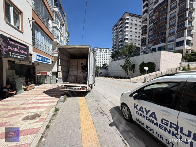 KAYA GRUPTAN CADDE GÜZARGAHI HER TÜRLÜ TAKASA AÇIK DÜKKAN - Görsel 4