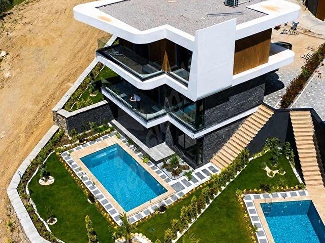 EDREMİT GÜREDE SATILIK PREMİUM 3+2 VİLLA