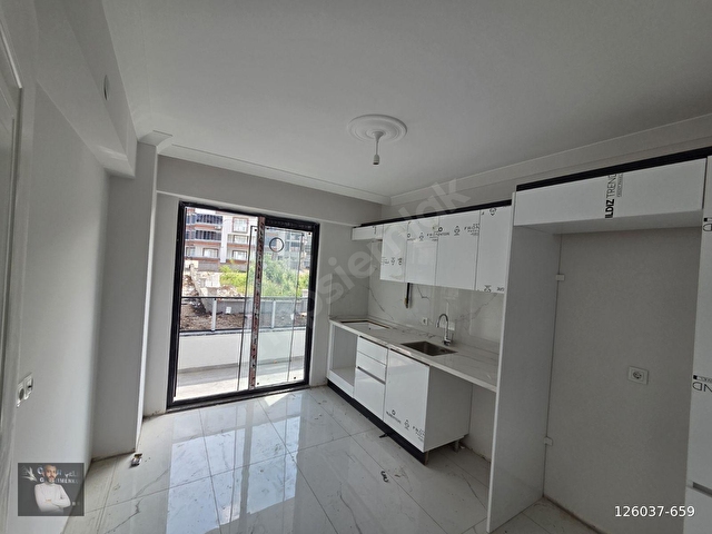 YAZLIK MERKEZDE FORD FB SERVİS GÜZERGAHINDA 2+1 SIFIR DAİRE!!! - Görsel 8