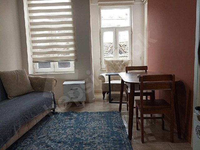berk emlaktan Beyoğlu kamer hatunda  eşyalı daire - Görsel 7