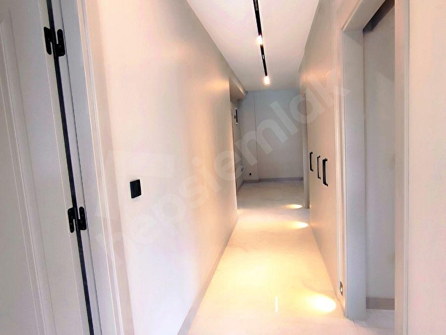 ÇENGELKÖY BAHÇELİEVLER 4+2 300 m2 LÜKS DUBLEKS DAİRE - Görsel 24
