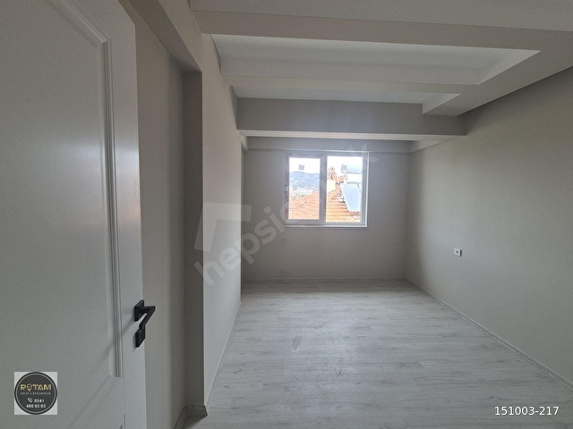 ROTAM EMLAKTAN ORTACADA HAVUZLU SİTEDE 1+1 GENİŞ SATILIK DAİRE - Görsel 11