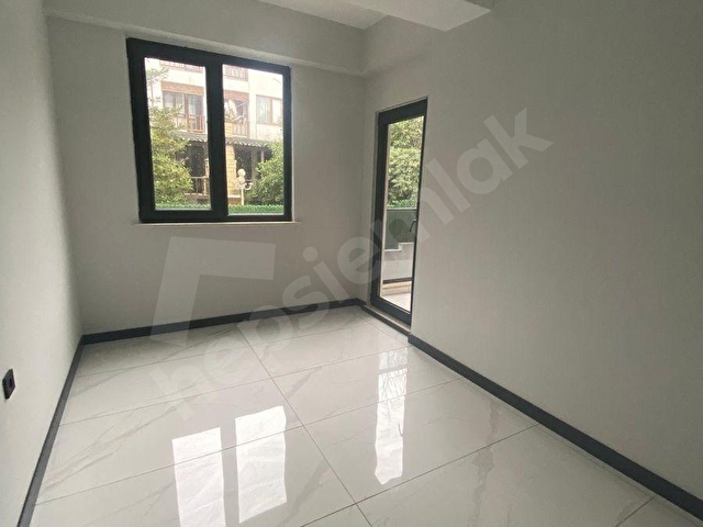 KEY HOUSETAN  DEĞİRMENALTINDA DENİZ MANZARALI HAVUZLU SİTEDE SIFIR LUX 2+0DAİRE - Görsel 5