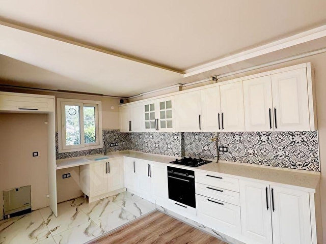 Seferihisarda Site İçinde, Konforlu ve Yatırımlık 2+1 Daire - Görsel 16