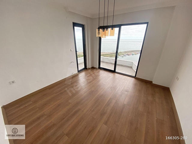 Eşsiz Deniz Manzaralı-Uygun Fiyata-Kiralık-Havalimanı Karşısı ! - Görsel 15