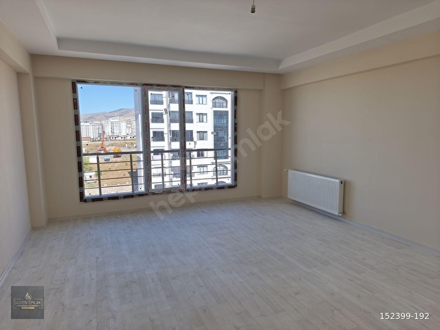 GÜVEN EMLAKTAN YAKINCADA 3+1 LÜX SATILIK ARAKAT DAİRE - Görsel 4