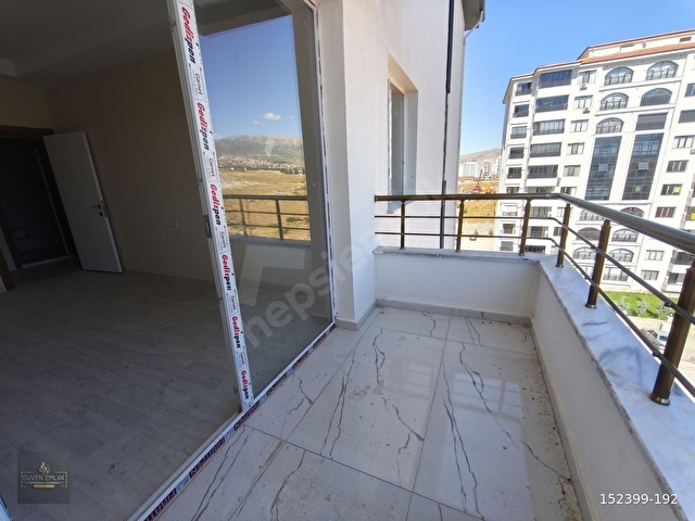 GÜVEN EMLAKTAN YAKINCADA 3+1 LÜX SATILIK ARAKAT DAİRE - Görsel 15