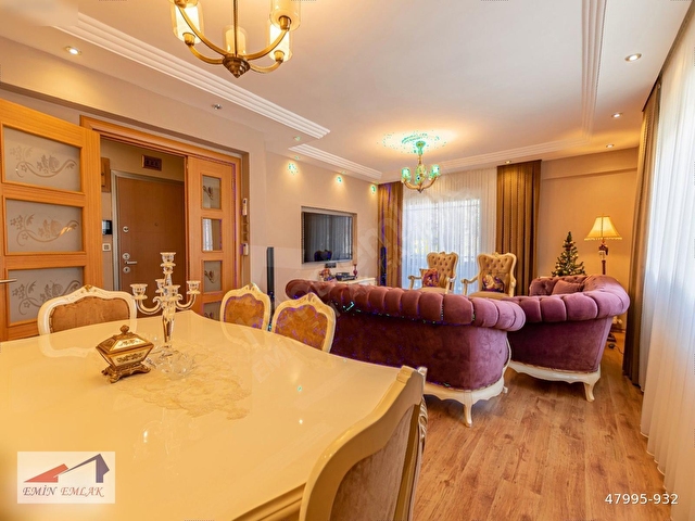 EMİNDEN LÜKS GENİŞ ÜÇ CEPHELİ ARA KAT 4+1 DAİRE - Görsel 4
