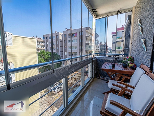 EMİNDEN LÜKS GENİŞ ÜÇ CEPHELİ ARA KAT 4+1 DAİRE - Görsel 8