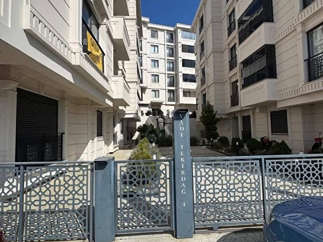 DENİZ MANZARALI SİTE İÇERİSİNDE LÜX 2+1 - Görsel 24