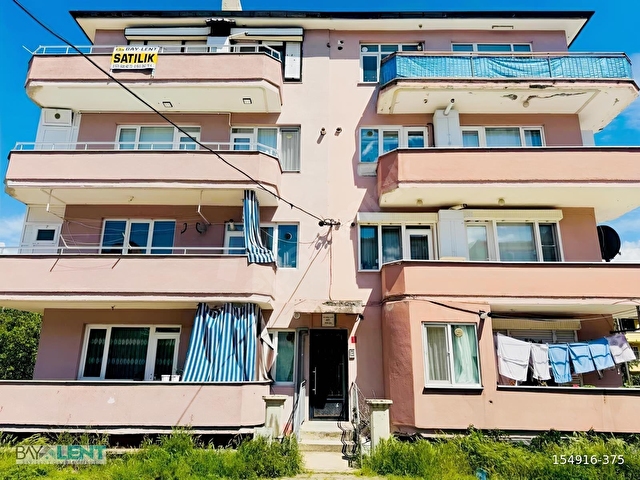 BAYLENT DEN BAHÇELİEVLERDE 2+1 SATLIK DAİRE UYGUN FİYATA