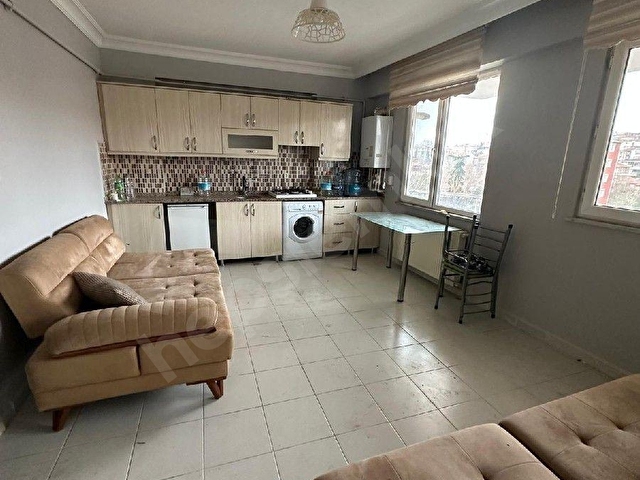 Edirne Merkez Talatpaşa Mah. de geniş kullanışlı balkonlu eşyalı kiralık 1+1 daire - Görsel 17
