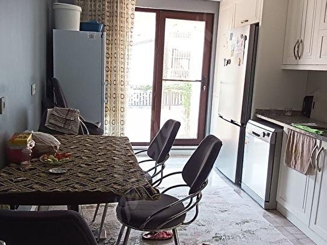 DEVLET HASTANESİNE YAKIN 2 YAŞINDA BODRUM+2 KATLI MUSTAKİL BİNA - Görsel 10