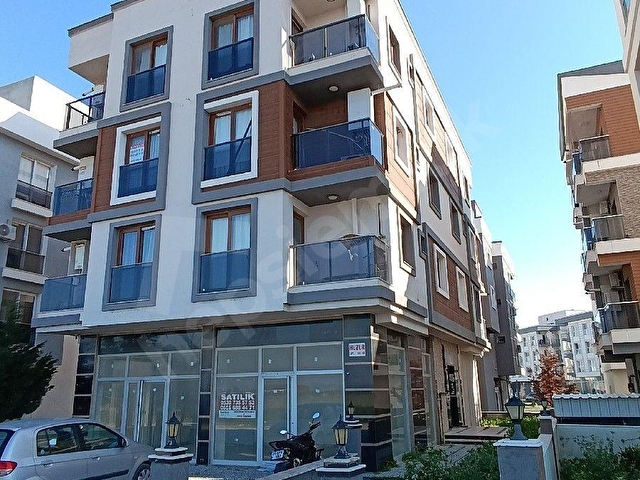 Menemen Seyrek Pazar Yeri Yanında 1+155 M2 Full Eşyalı Kiralık Arakat Daire - Görsel 2