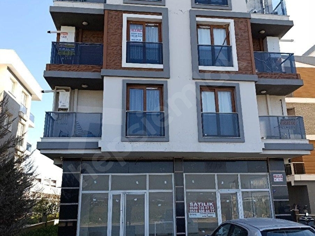 Menemen Seyrek Pazar Yeri Yanında 1+155 M2 Full Eşyalı Kiralık Arakat Daire - Görsel 5