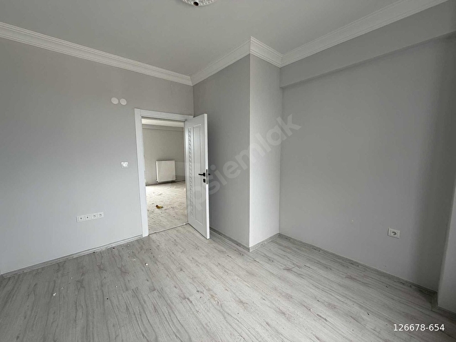 YEŞİLIRMAK GÖRSELLİ SATILIK 1+1 DAİRE.ANAHTAR TESLİM - Görsel 9