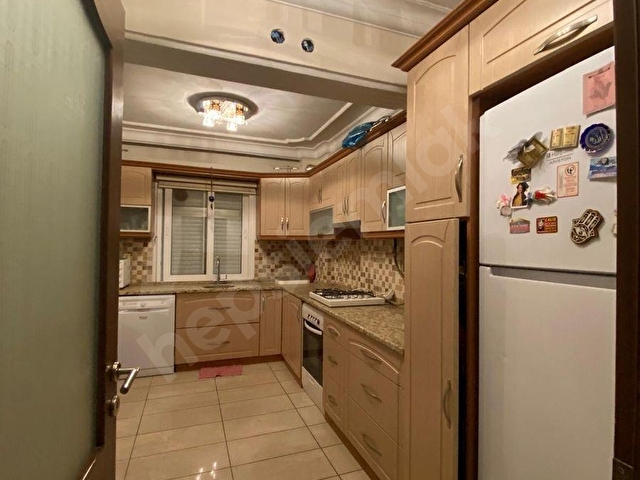 Menemen Merkezde 170 m² Geniş 3+1 Satılık 2 Banyolu, Doğalgaz - Görsel 5