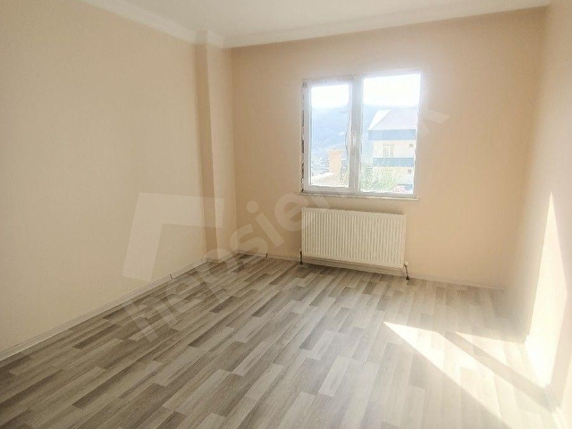 AKASLAN EMLAKTAN KİRALIK 2+1 DAİRE