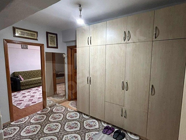 Caddeye Yakın, 100m² Yüksek Giriş Satılık 2+1 Daire - Görsel 8