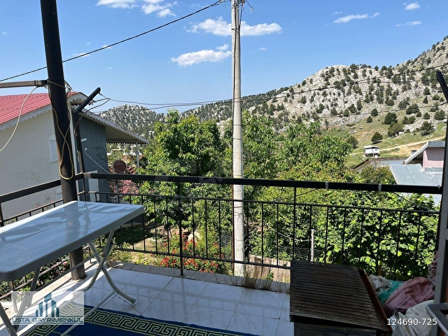 USTA GAYRİMENKULDEN SATILIK ÇAĞLARCA MAHALLESİNDE 2KATLI MESKEN - Görsel 13