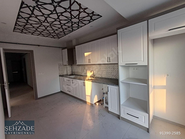 ŞEHZADEDEN DELİKTAŞTA SATILIK SIFIR 2+1 DAİRE