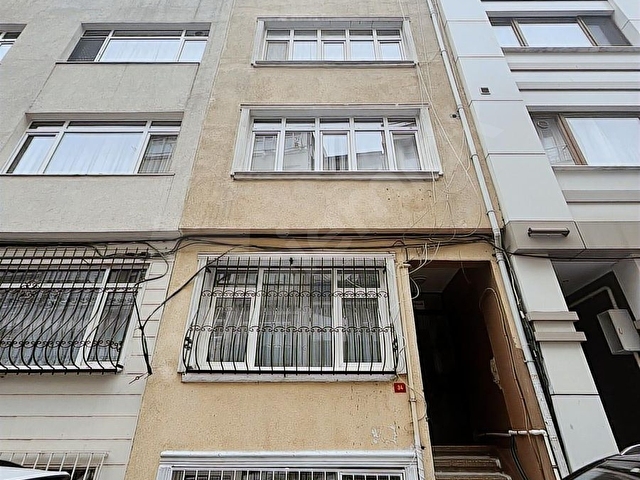 YILMAZ EMLAKTAN ŞİŞLİ PAŞA MAHALLESİNDE 2+1 SATILIK BAHÇE KAT - Görsel 2
